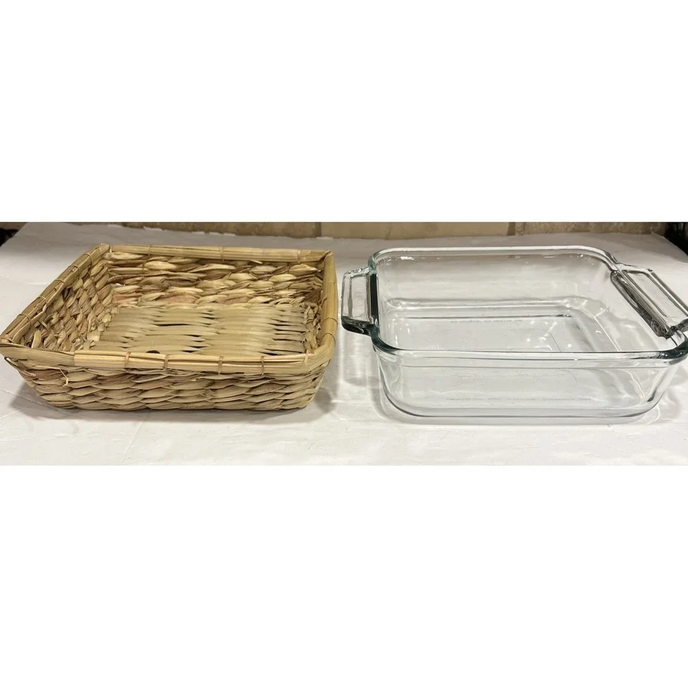 Anchor Hocking 8x8 2 Qt Casserole Square Baking Dish Hyacinth Wicker Basket Nice